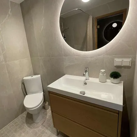 With Sauna And Private Terrace דירה